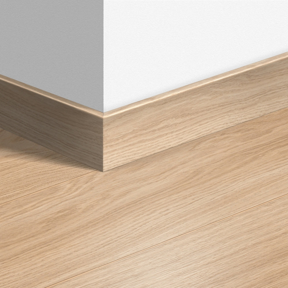 TopShots QSPSKR01538_ParquetSkirting01.jpg