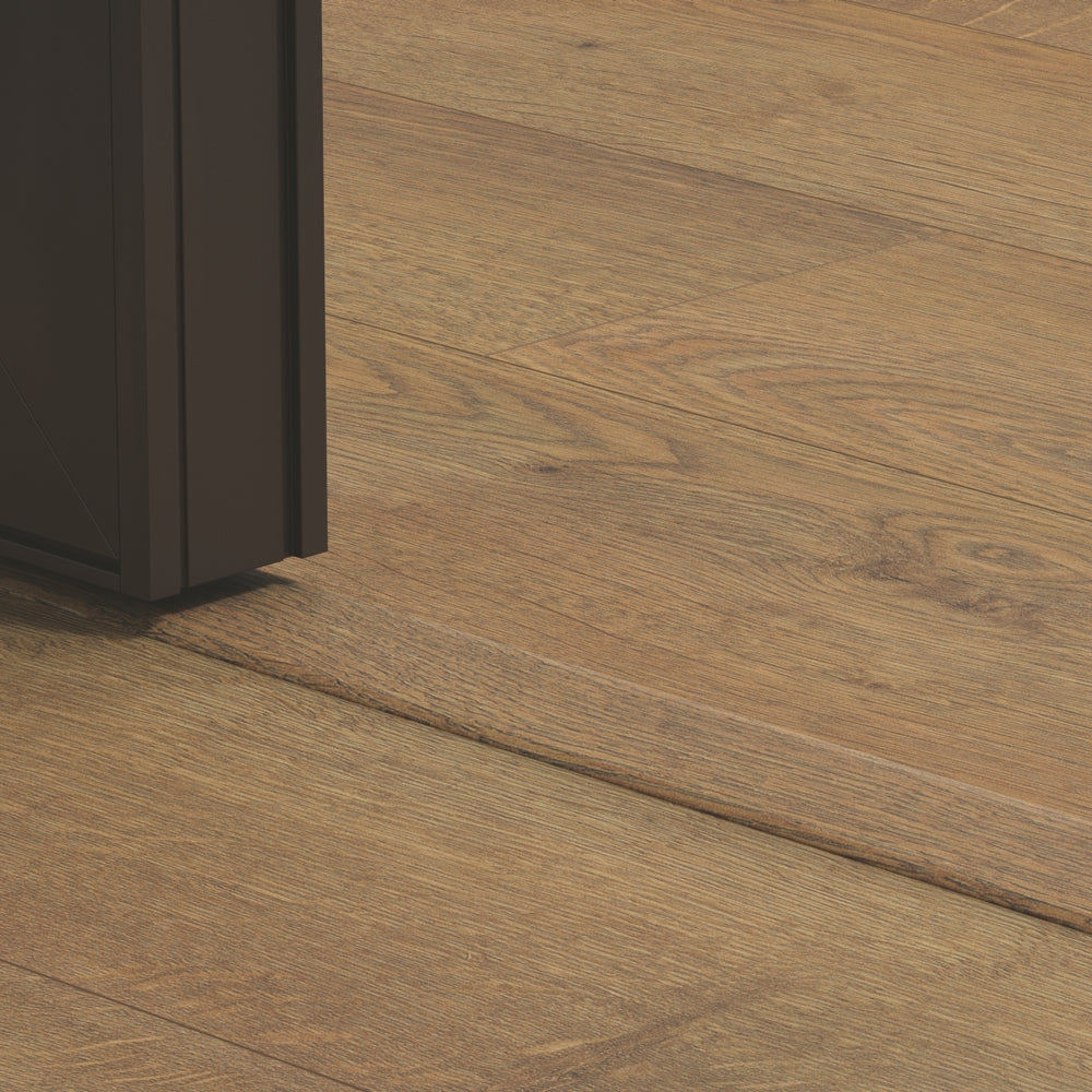 TopShots QSINCP00312_QS_Laminate incizo_Installed_MAIN.jpg