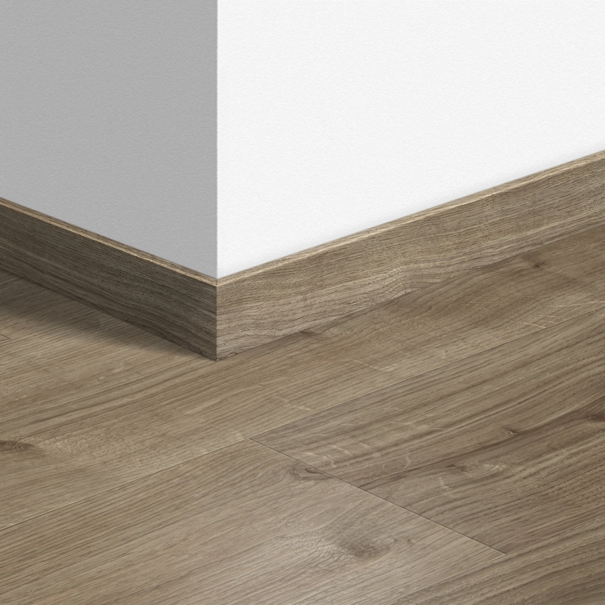 TopShots QSVSK40026_StandardSkirting01.jpg