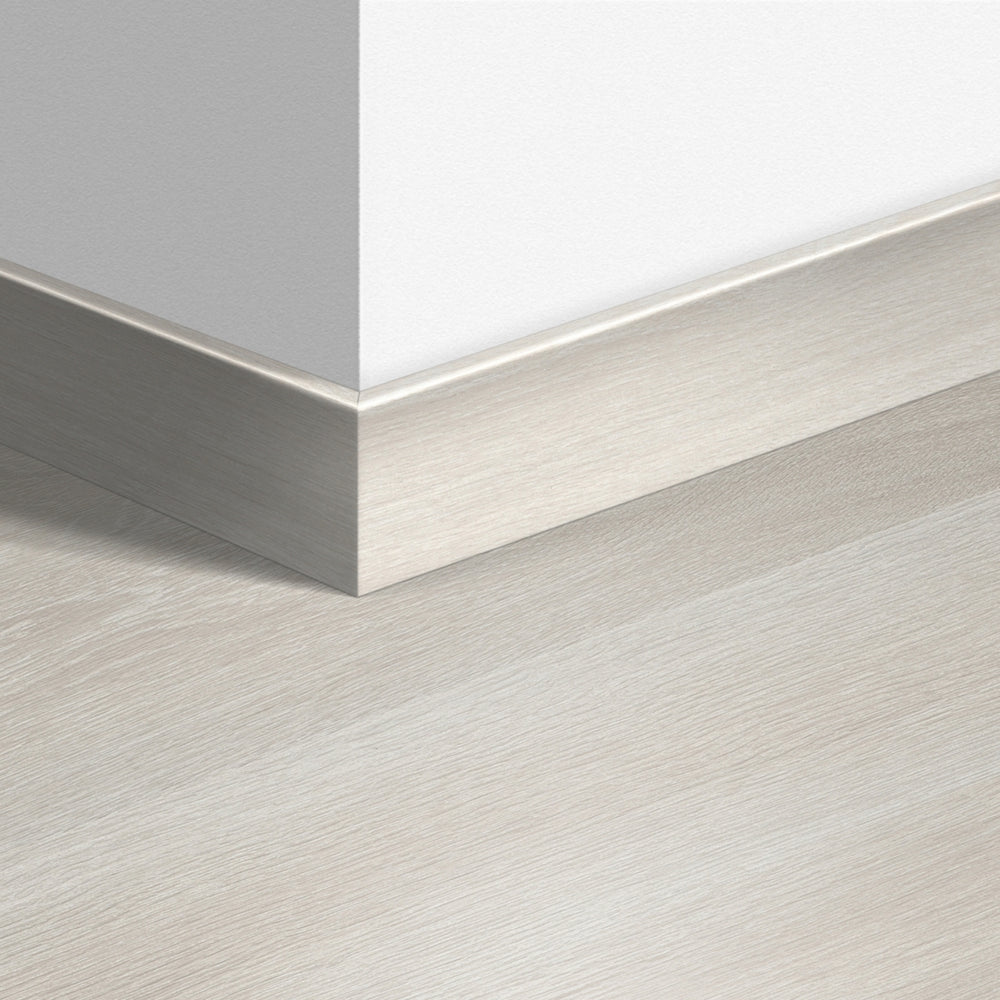 TopShots QSPSKR03573_ParquetSkirting01.jpg