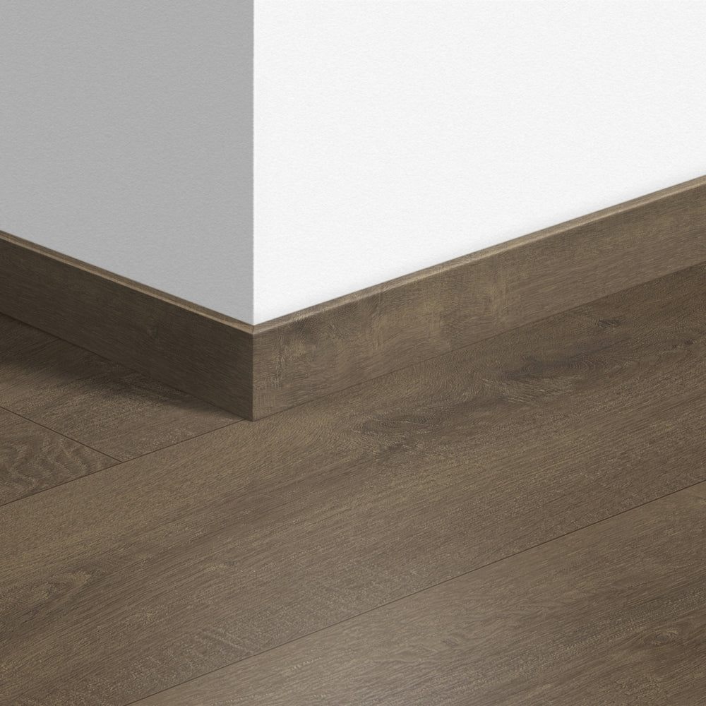 TopShots QSVSK40160_StandardSkirting01.jpg
