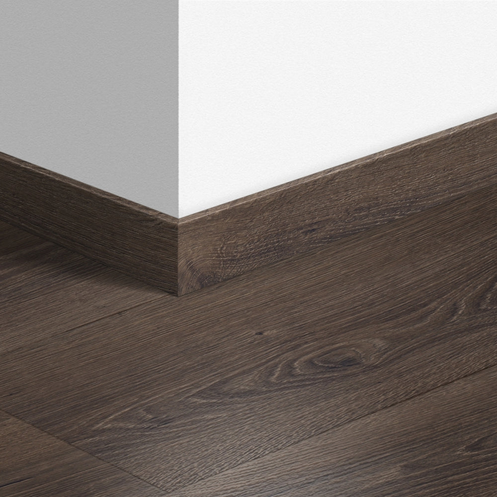 TopShots QSSK03553_StandardSkirting01.jpg