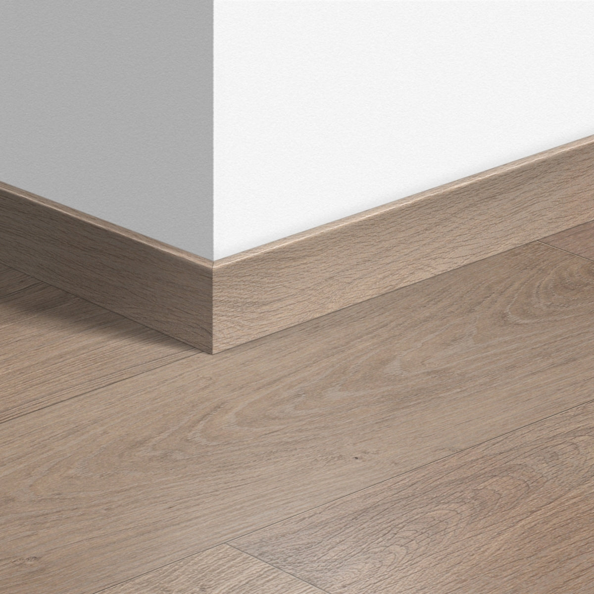TopShots QSSK01291_StandardSkirting01.jpg