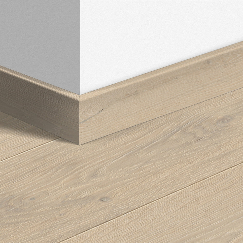 TopShots QSWPPSKR03562_ParquetSkirting01.jpg
