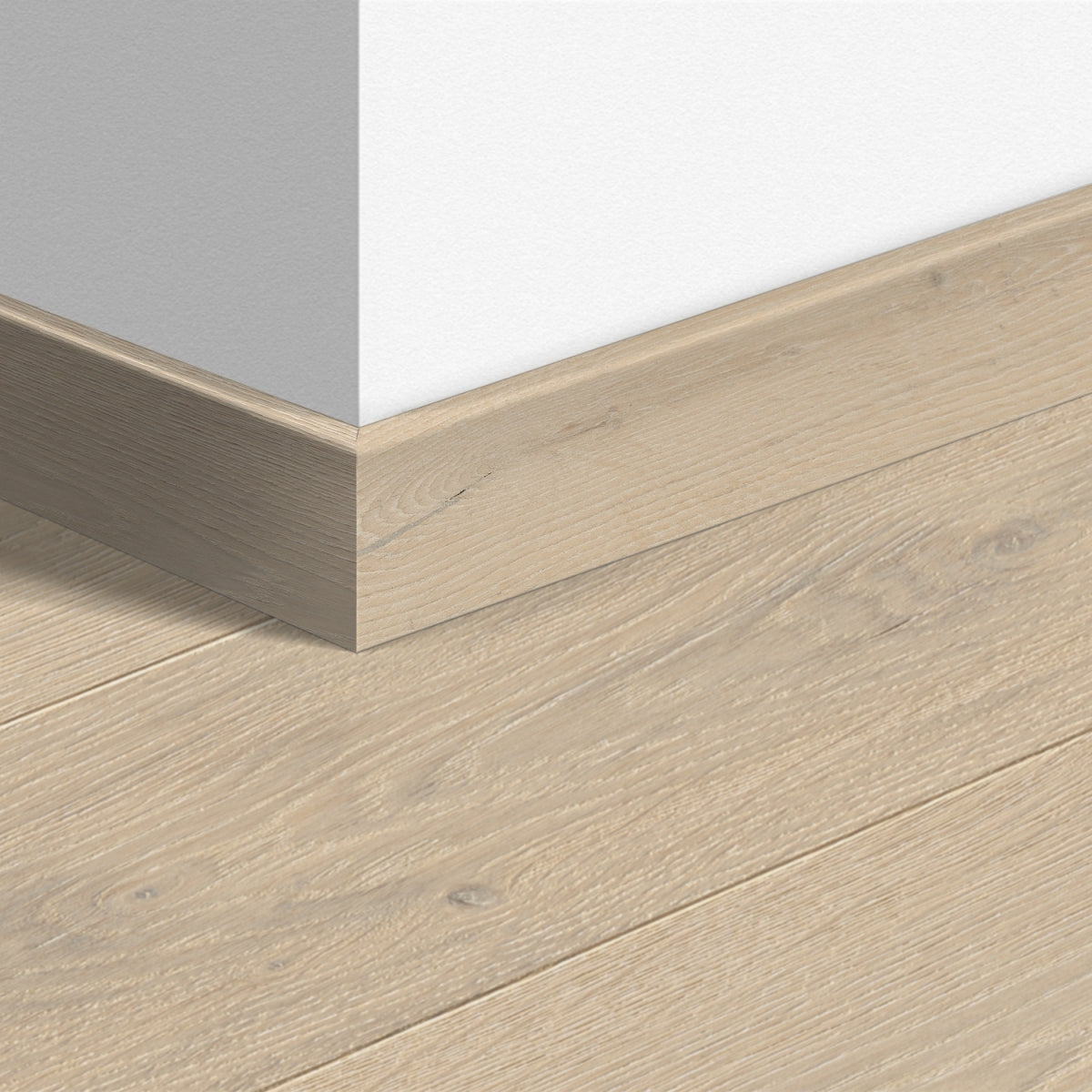 TopShots QSWPPSKR03562_ParquetSkirting01.jpg