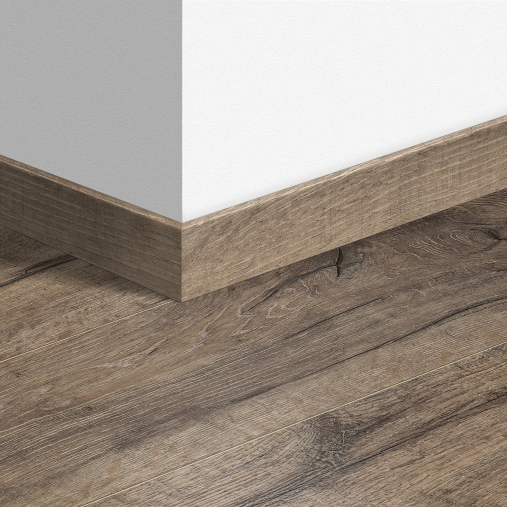 TopShots QSSK01545_StandardSkirting01.jpg