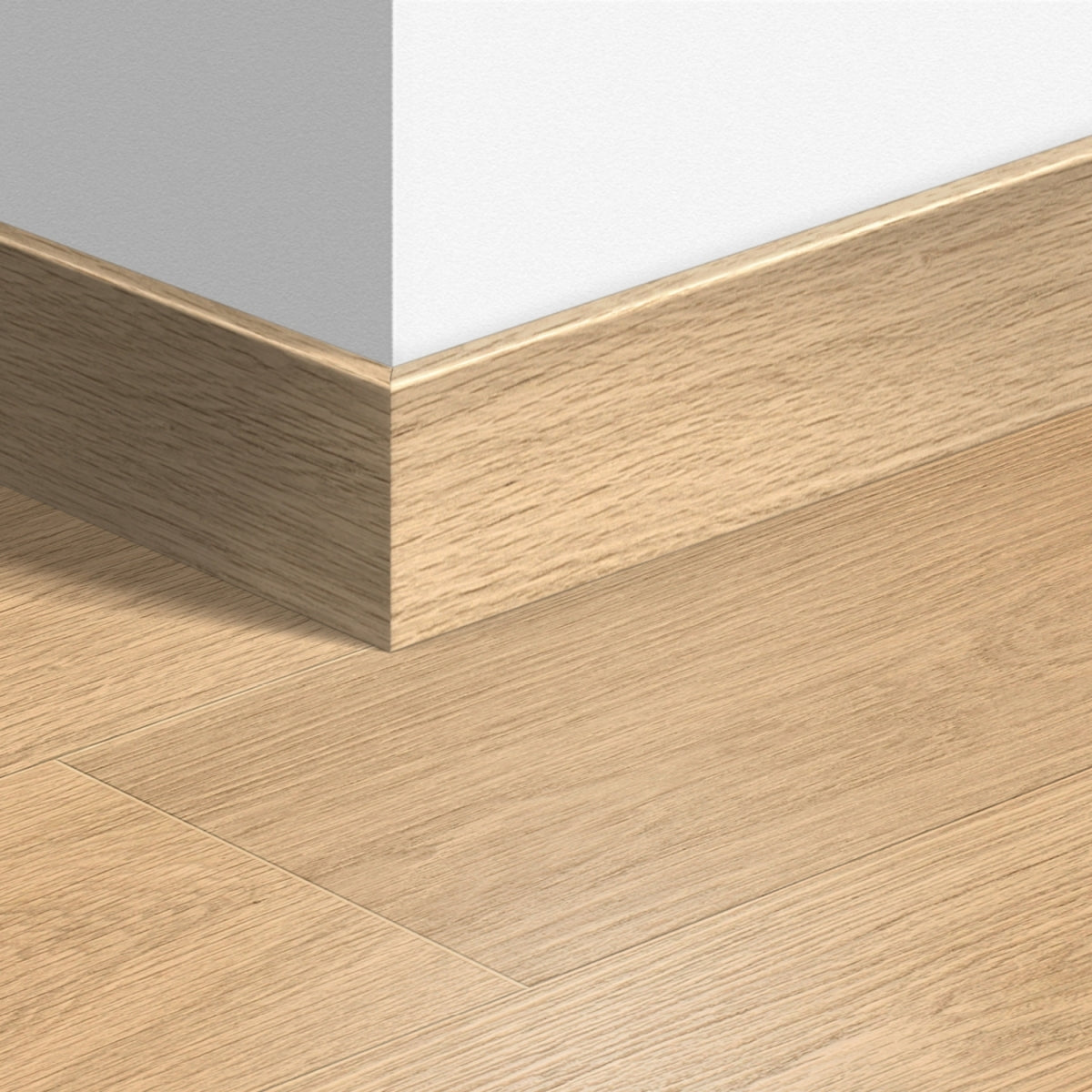 TopShots QSLPSKR01283_LargoSkirting01.jpg