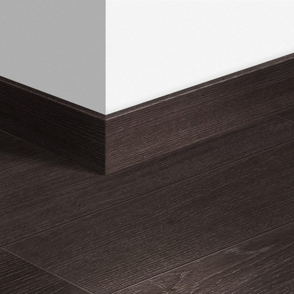 TopShots QSPSKR01306_ParquetSkirting01.jpg