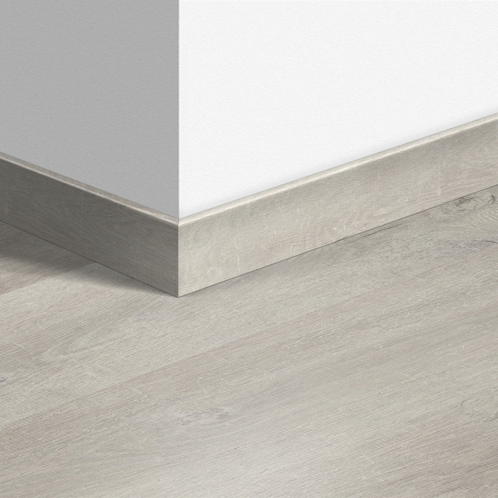 TopShots QSSK03990_StandardSkirting01.jpg