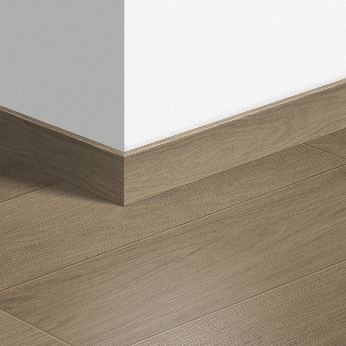 TopShots QSSK01384_StandardSkirting01.jpg