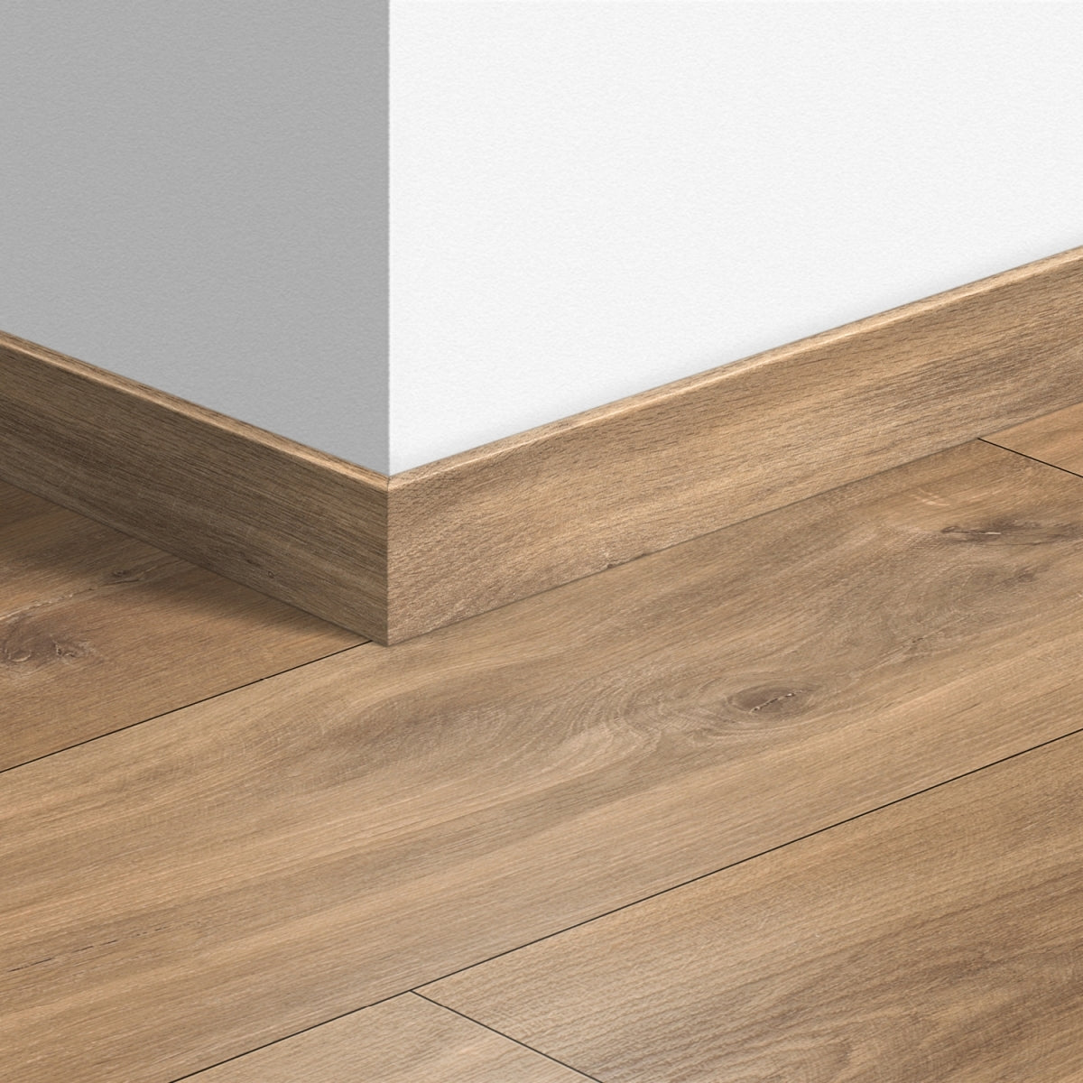 TopShots QSSK01487_StandardSkirting01.jpg