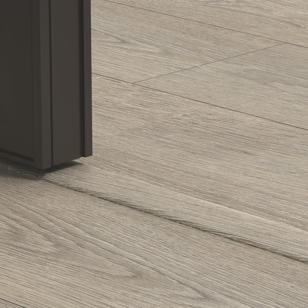 TopShots QSINCP01405_QS_Laminate incizo_Installed_MAIN.jpg