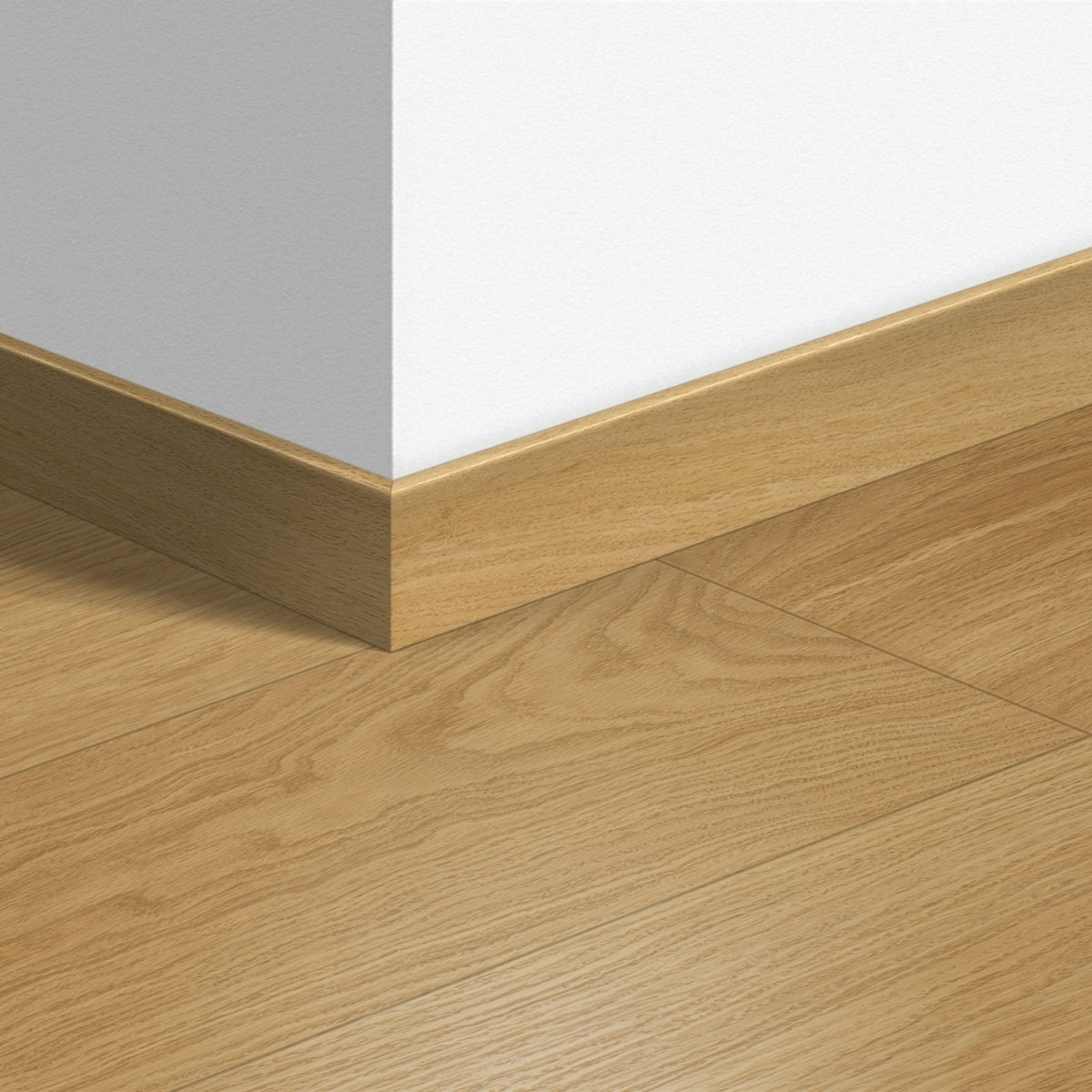 TopShots QSSK03106_StandardSkirting01.jpg