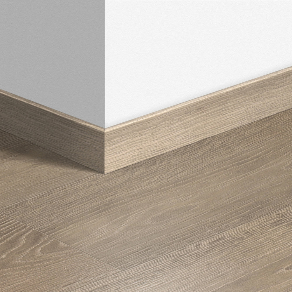 TopShots QSSK01285_StandardSkirting01.jpg