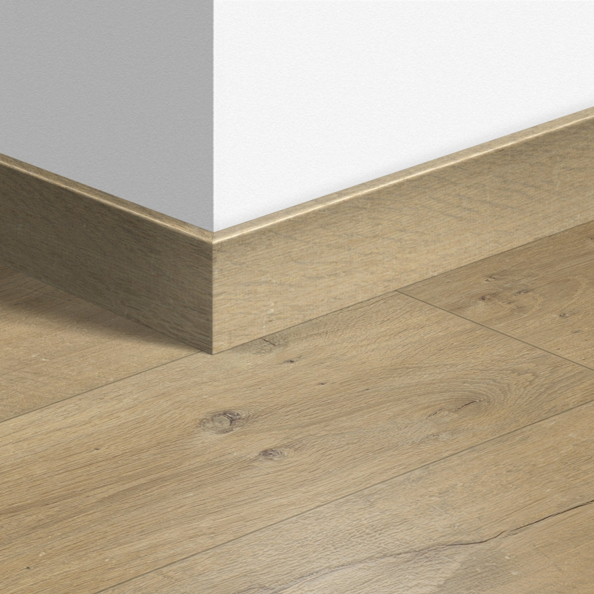 TopShots QSPSKR01856_ParquetSkirting01.jpg