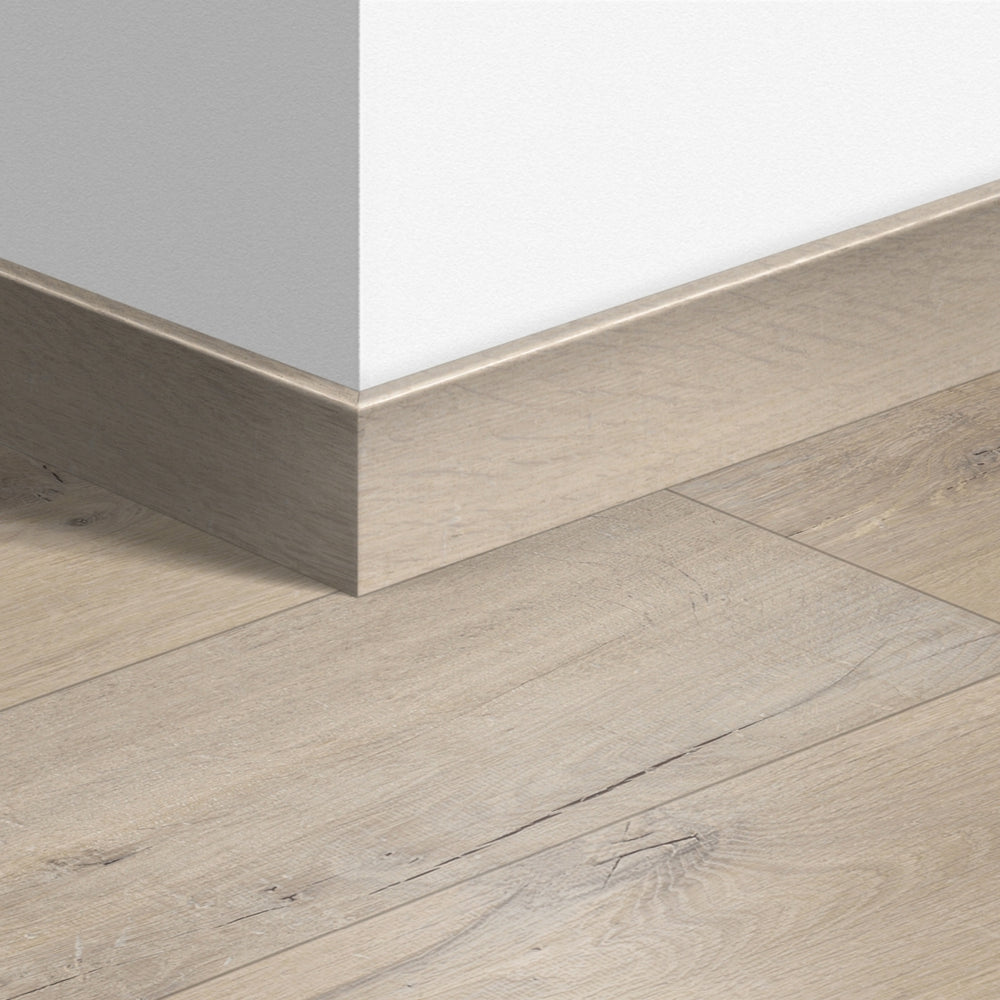 TopShots QSPSKR01854_ParquetSkirting01.jpg
