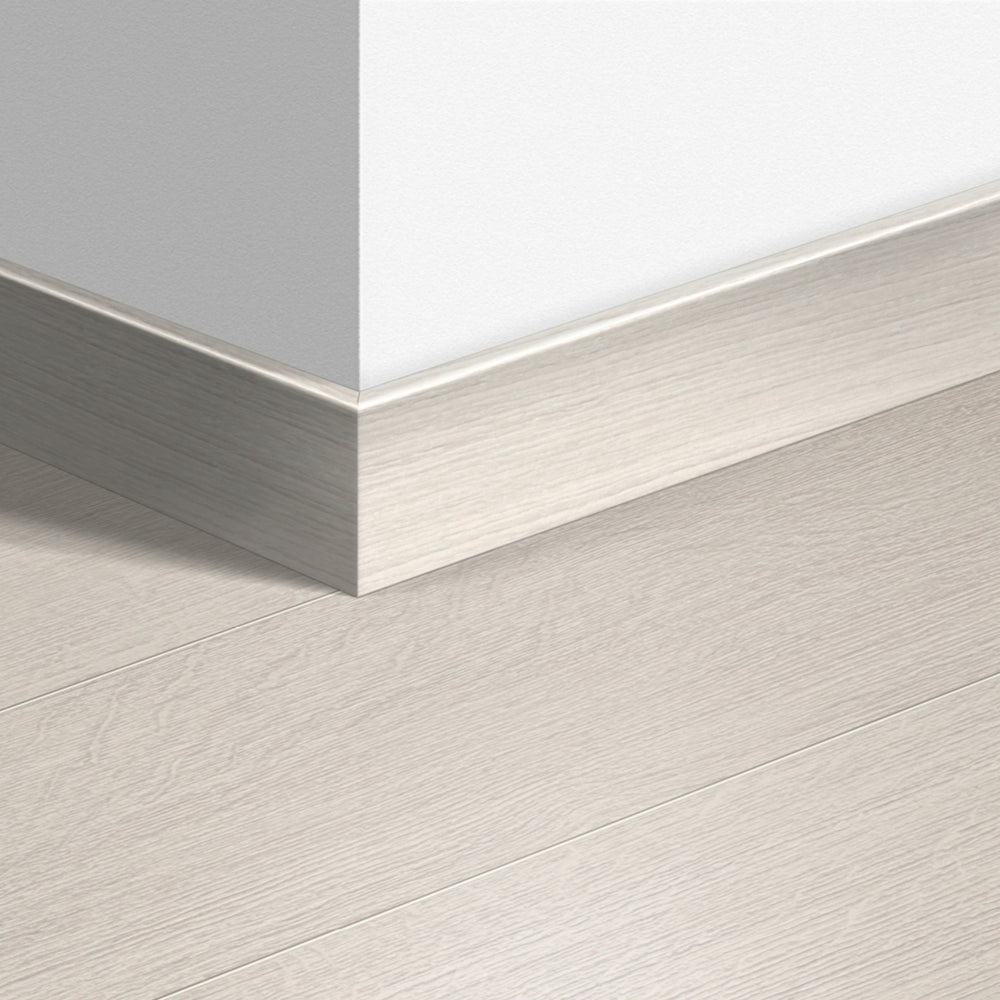 TopShots QSPSKR01535_ParquetSkirting01.jpg