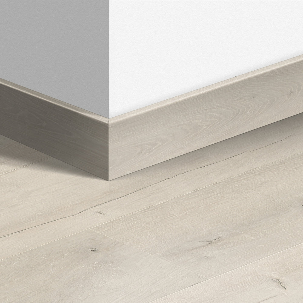 TopShots QSPSKR04748_ParquetSkirting01.jpg