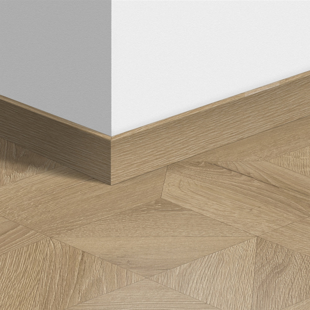 TopShots QSSK04142_StandardSkirting01.jpg