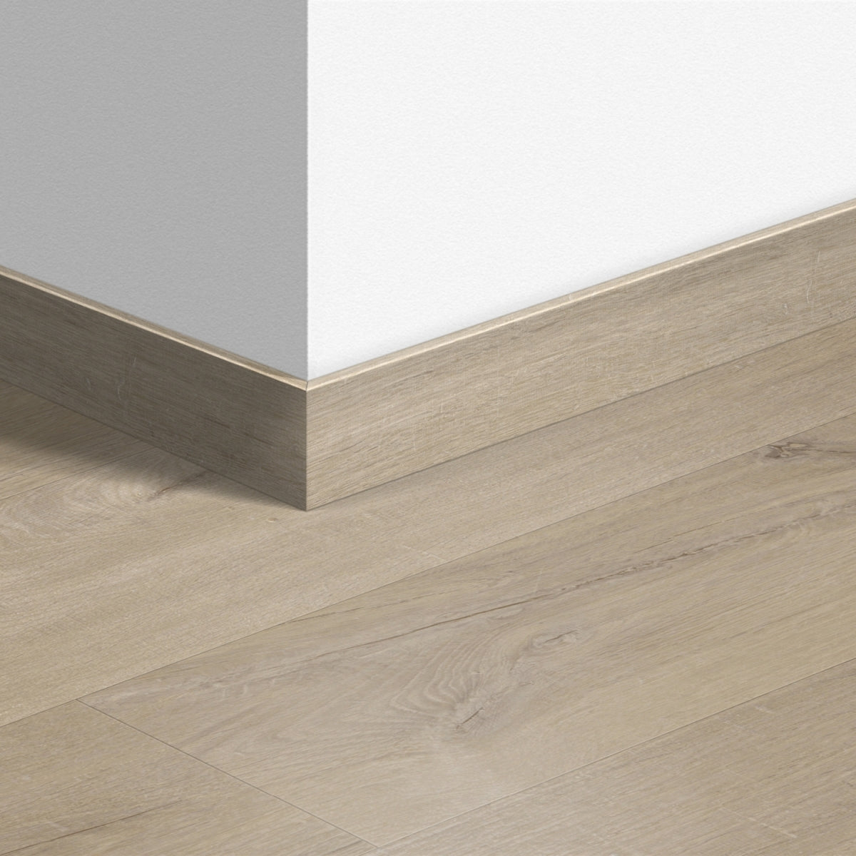 TopShots QSVSK40103_StandardSkirting01.jpg