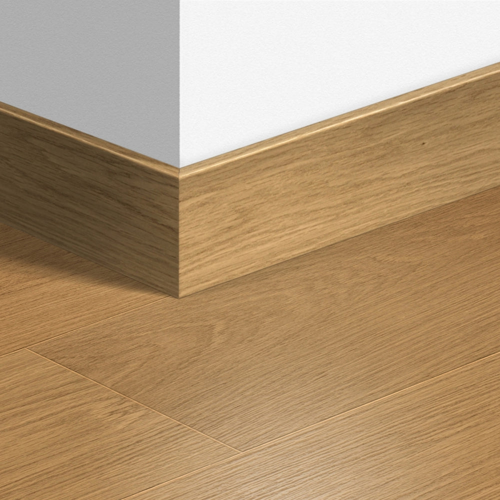 TopShots QSLPSKR01284_LargoSkirting01.jpg