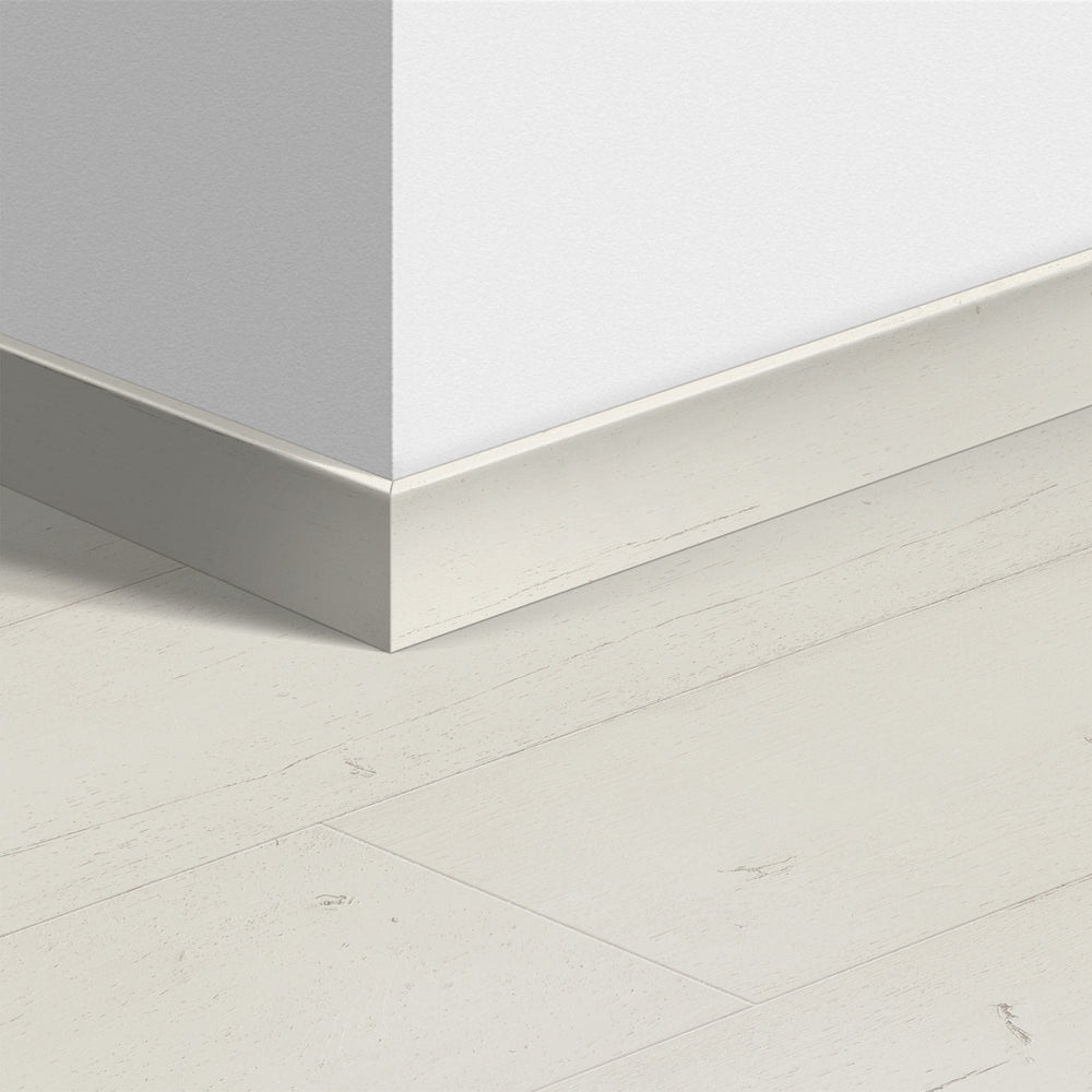 TopShots QSSK04753_StandardSkirting01.jpg