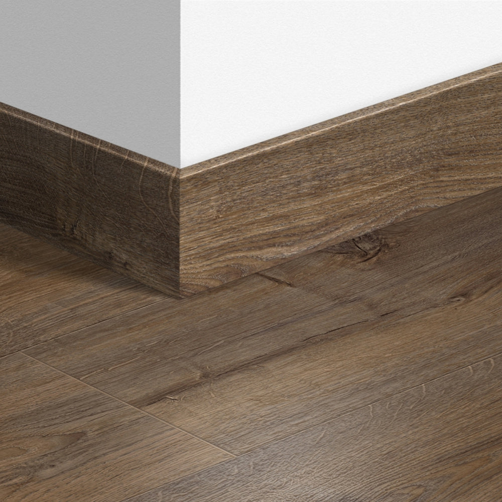 TopShots QSLPSKR01664_LargoSkirting01.jpg