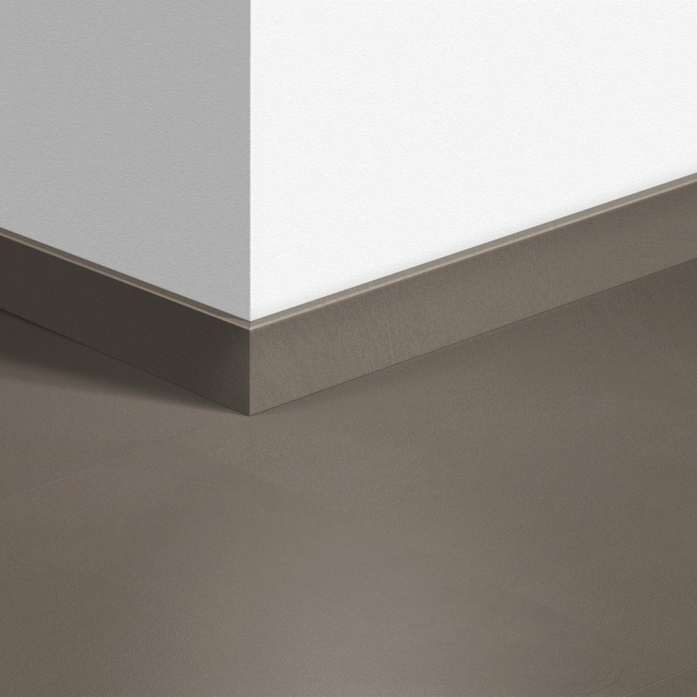 TopShots QSVSK40141_StandardSkirting01.jpg